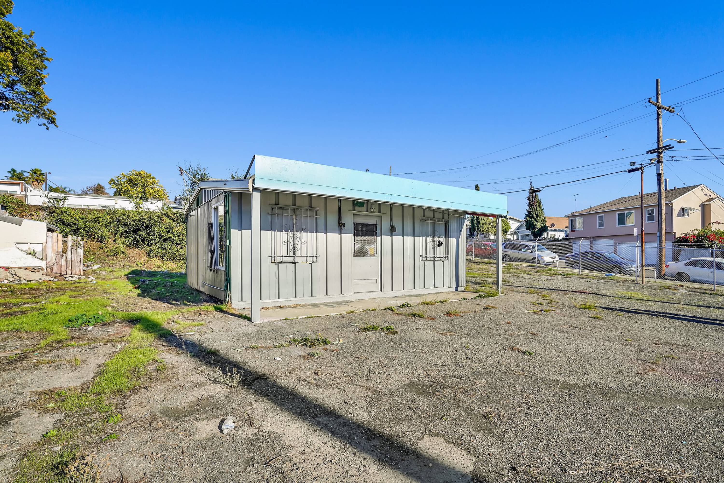 Land for Sale in Oakland California 94601